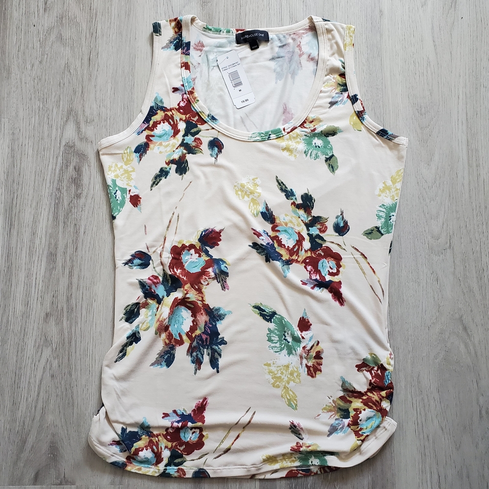 ❤️2/$20❤️ Floral Side Ruched Tank - Warehouse One - M